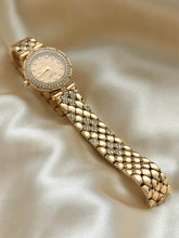 Load image into Gallery viewer, VAN CLEEF & ARPELS CLASSIQUE 18K YELLOW GOLD 2-ROW DIAMOND BEZEL WATCH