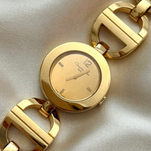 Load image into Gallery viewer, VINTAGE DIOR WATCH