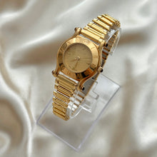 Load image into Gallery viewer, VINTAGE GUCCI WATCH