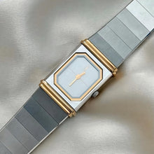 Load image into Gallery viewer, VINTAGE YSL REVERSO WATCH