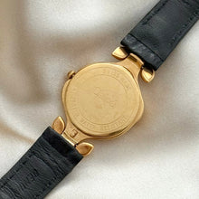 Load image into Gallery viewer, VINTAGE CHLOÉ BLACK LEATHER WATCH