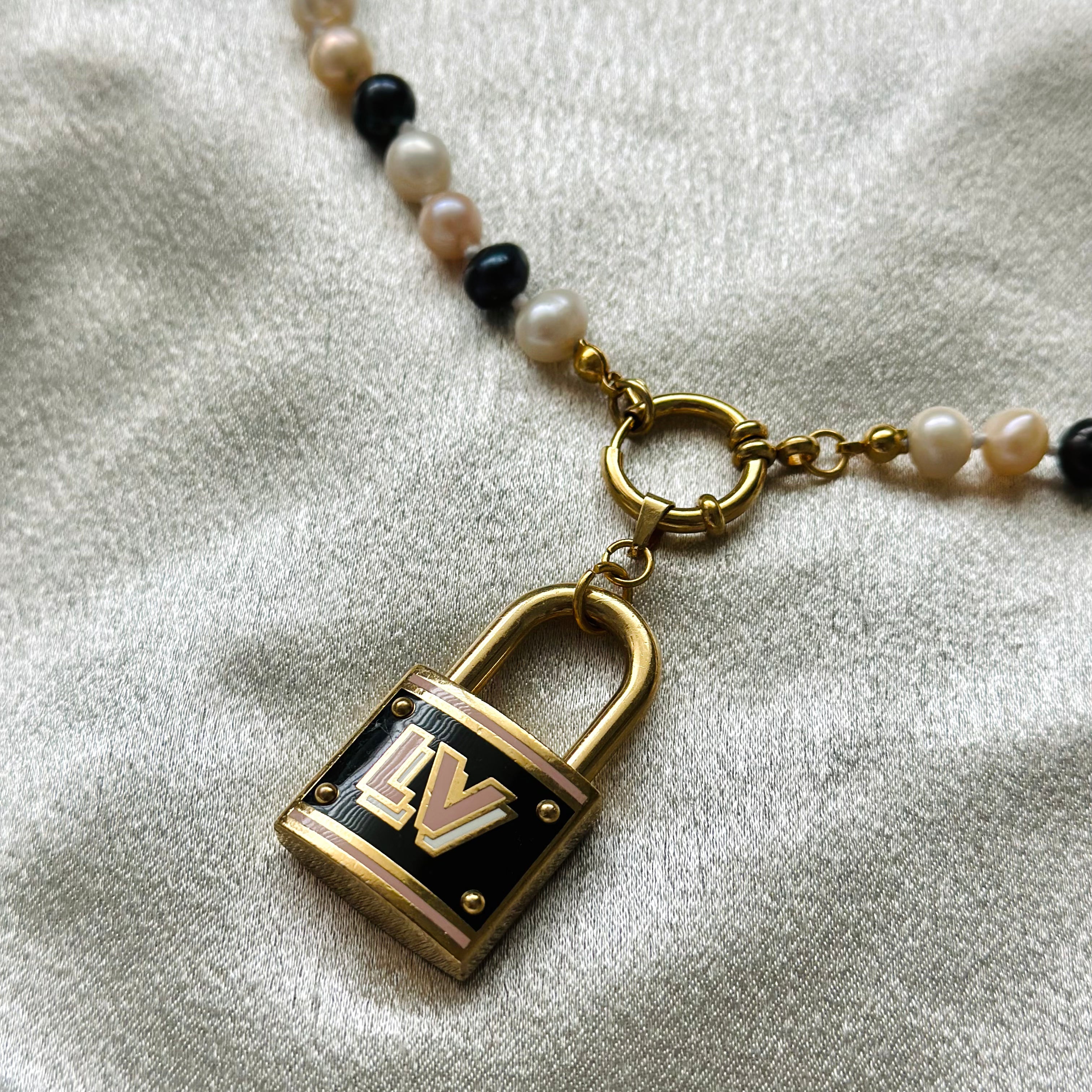 lv lock key necklace