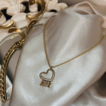 Load image into Gallery viewer, DIOR HEART ROPE CHAIN NECKLACE