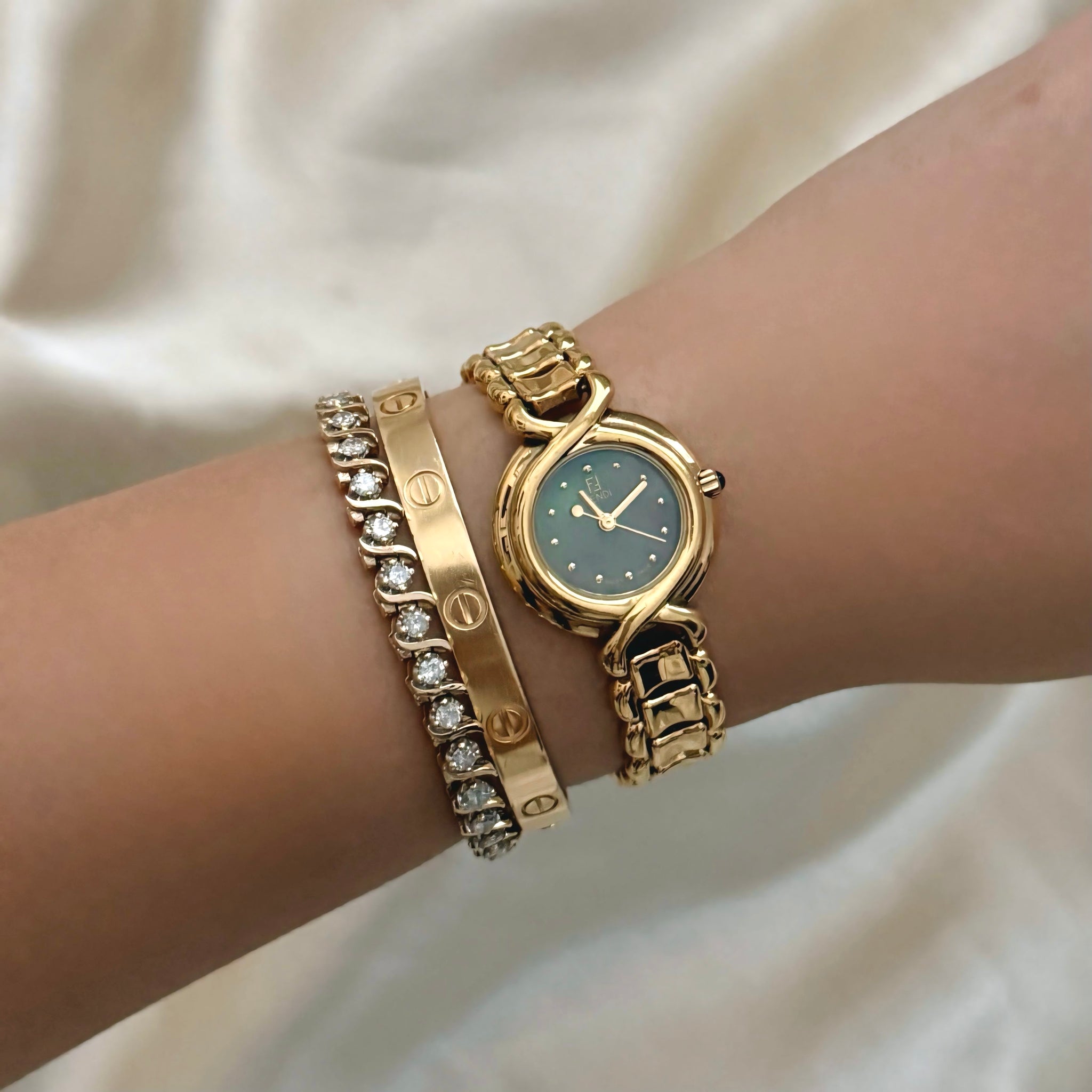 VINTAGE FENDI BLACK MOTHER-OF-PEARL WATCH – Panahon Designs