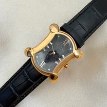 Load image into Gallery viewer, VINTAGE CELINE BLACK LEATHER WATCH
