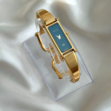 Load image into Gallery viewer, VINTAGE GUCCI DAINTY WATCH
