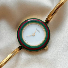 Load image into Gallery viewer, VINTAGE GUCCI INTERCHANGEABLE BEZEL WATCH (12 BEZELS)
