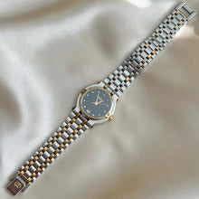 Load image into Gallery viewer, VINTAGE GUCCI TWO-TONED WATCH
