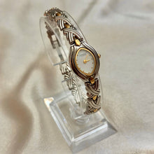 Load image into Gallery viewer, VINTAGE BULOVA TWO-TONE WATCH
