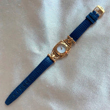 Load image into Gallery viewer, VINTAGE GUCCI BLUE LEATHER WATCH
