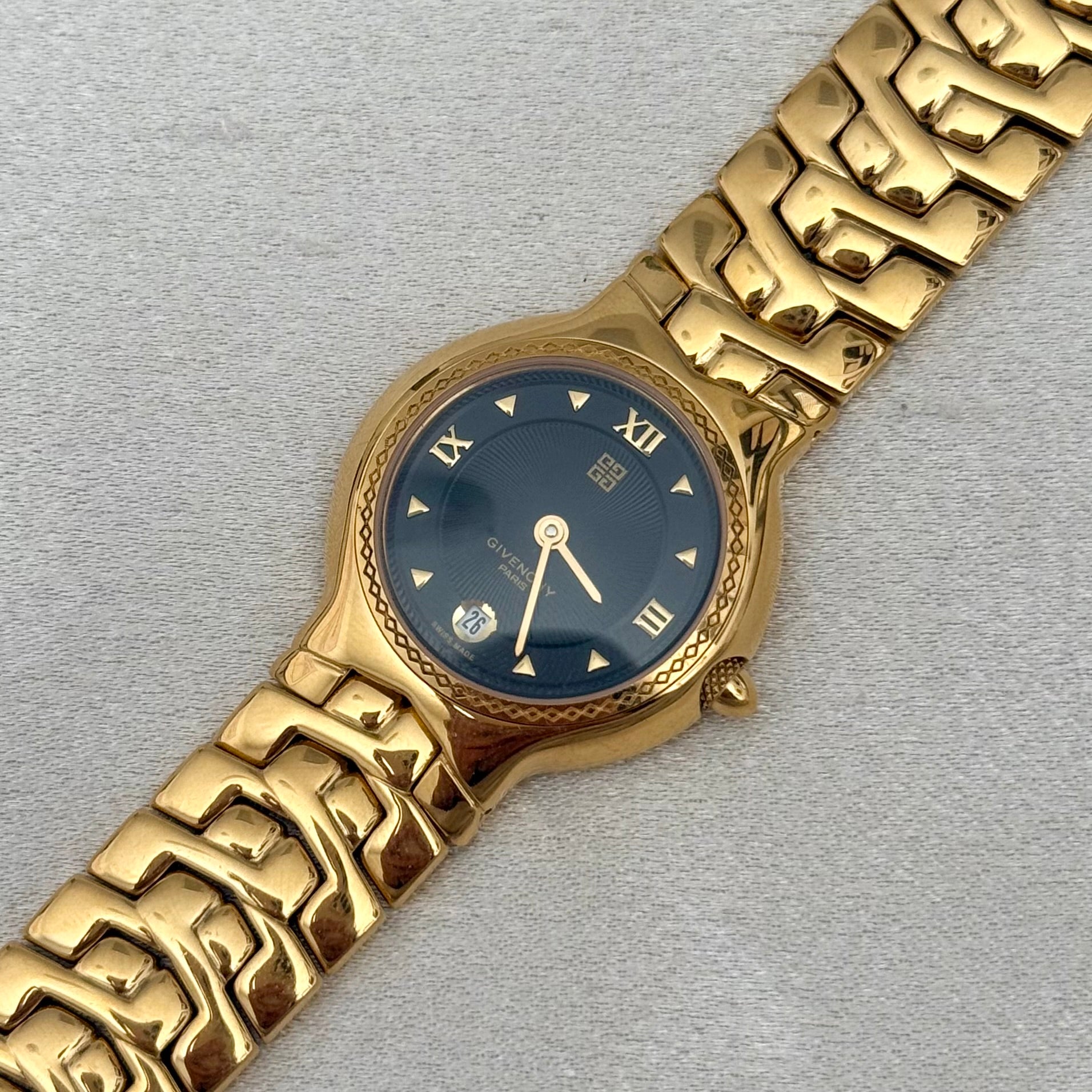 GIVENCHY・ヴィンテージウォッチ VINTAGE GIVENCHY WATCH – Panahon Designs