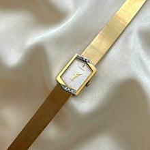 Load image into Gallery viewer, VINTAGE LASSALE BY SEIKO DAINTY WATCH
