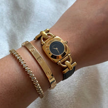 Load image into Gallery viewer, VINTAGE GUCCI BLACK LEATHER WATCH

