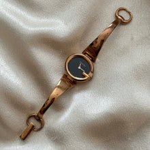 Load image into Gallery viewer, VINTAGE GUCCI ROSE GOLD WATCH
