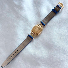 Load image into Gallery viewer, VINTAGE GUCCI BLUE LEATHER WATCH
