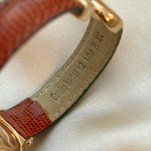 Load image into Gallery viewer, VINTAGE GUCCI BROWN LEATHER WATCH
