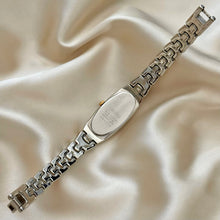 Load image into Gallery viewer, VINTAGE SEIKO MOTHER-OF-PEARL TWO-TONED WATCH
