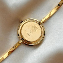 Load image into Gallery viewer, VINTAGE GUCCI PLAY BEZEL WATCH (12 BEZELS W/ DIAMOND CUT)
