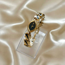 Load image into Gallery viewer, VINTAGE CITIZEN ONYX DAINTY WATCH
