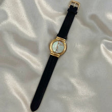 Load image into Gallery viewer, VINTAGE GUCCI MOTHER-OF-PEARL BLACK LEATHER WATCH
