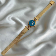 Load image into Gallery viewer, VINTAGE GUCCI WATCH
