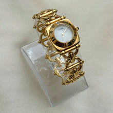 Load image into Gallery viewer, VINTAGE GUCCI WATCH
