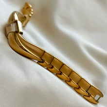 Load image into Gallery viewer, VINTAGE SEIKO WATCH
