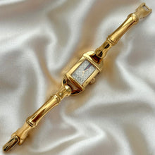 Load image into Gallery viewer, VINTAGE GUCCI WATCH
