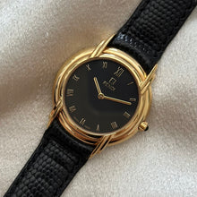 Load image into Gallery viewer, VINTAGE FENDI LEATHER WATCH
