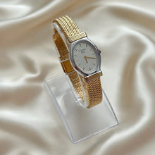 Load image into Gallery viewer, VINTAGE DIOR WATCH
