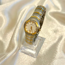 Load image into Gallery viewer, VINTAGE BULOVA WATCH

