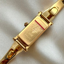 Load image into Gallery viewer, VINTAGE GUCCI DAINTY WATCH
