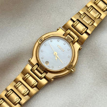 Load image into Gallery viewer, VINTAGE GUCCI DIAMOND &amp; MOTHER-OF-PEARL WATCH
