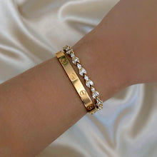 Load image into Gallery viewer, SIGNATURE TENNIS BRACELET STACKERS
