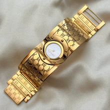 Load image into Gallery viewer, VINTAGE GUCCI MOTHER-OF-PEARL WATCH
