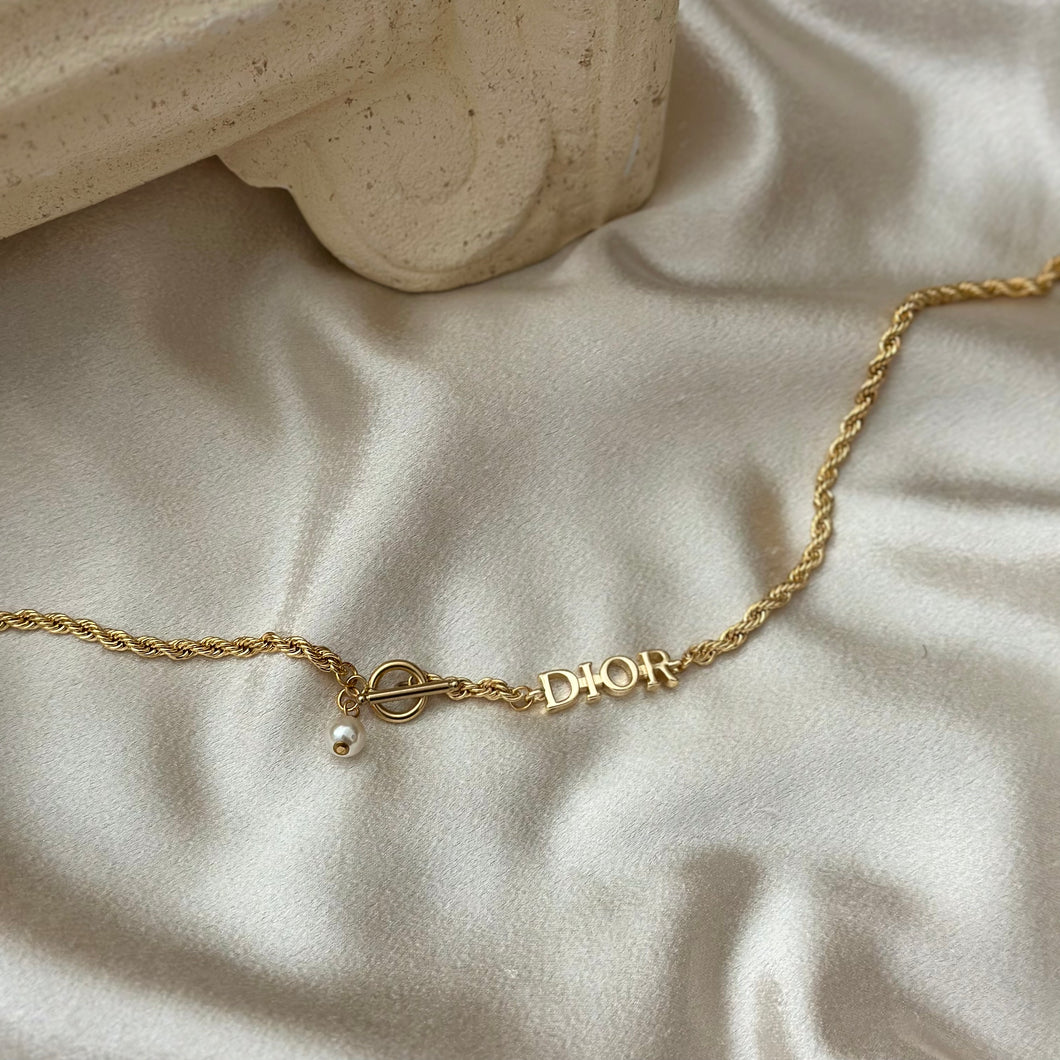 DIOR TOGGLE LOCK ROPE CHAIN NECKLACE