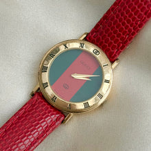 Load image into Gallery viewer, VINTAGE GUCCI RED LEATHER WATCH
