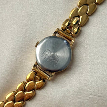 Load image into Gallery viewer, VINTAGE SEIKO WATCH
