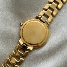 Load image into Gallery viewer, VINTAGE FENDI WATCH
