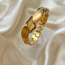 Load image into Gallery viewer, VINTAGE SEIKO WATCH
