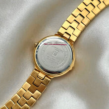 Load image into Gallery viewer, VINTAGE GIVENCHY WATCH
