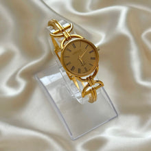 Load image into Gallery viewer, VINTAGE GUCCI WATCH
