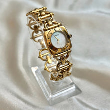 Load image into Gallery viewer, VINTAGE GUCCI MOTHER-OF-PEARL WATCH
