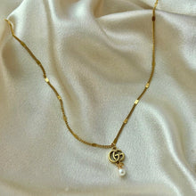 Load image into Gallery viewer, GG PEARL DROP DAINTY NECKLACE
