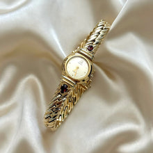 Load image into Gallery viewer, VINTAGE SEIKO DAINTY GARNET WATCH
