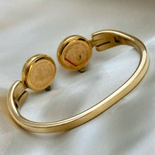 Load image into Gallery viewer, VINTAGE FENDI 1925 CUFF WATCH
