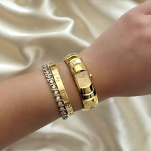 Load image into Gallery viewer, VINTAGE DIOR DAINTY WATCH
