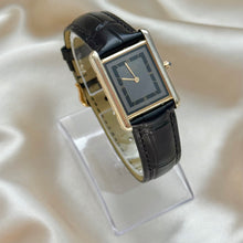 Load image into Gallery viewer, VINTAGE CARTIER BLACK LEATHER WATCH
