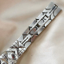 Load image into Gallery viewer, VINTAGE DIOR MOTHER-OF-PEARL SILVER WATCH
