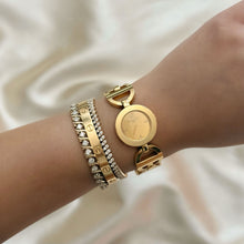 Load image into Gallery viewer, VINTAGE DIOR WATCH
